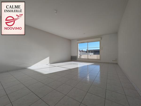 Appartement T3 Dernier Étage – Terrasse Sud, Garage & Parc Arboré – Calme à Deux Pas du Centre de Vannes