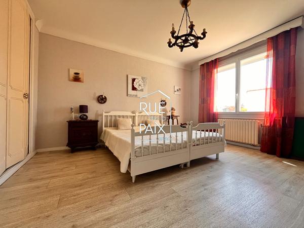 79300 BRESSUIRE Maison de plain-pied - Bressuire