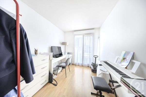 Appartement F4 à vendre  4 pièces - 78,18 m2 VIRY CHATILLON - 91