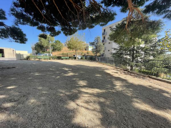 Bastia (20600) T5 A RENOVER BASTIA