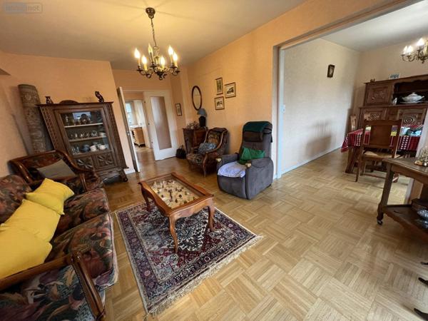 Appartement à vendre à Rennes en Ille-et-Vilaine (35000), ref : VA2202-35018