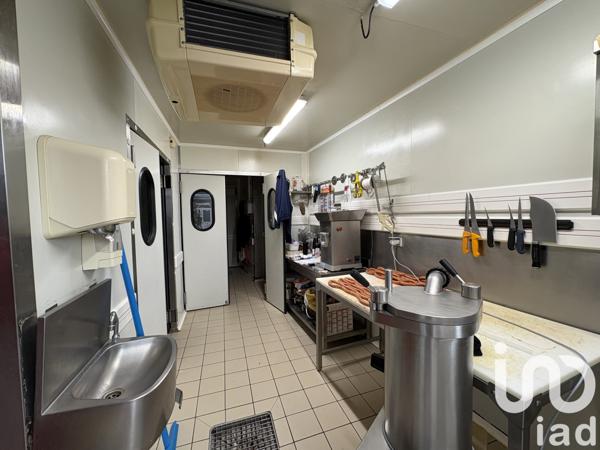 Immeuble à vendre 64 m² Mauriac