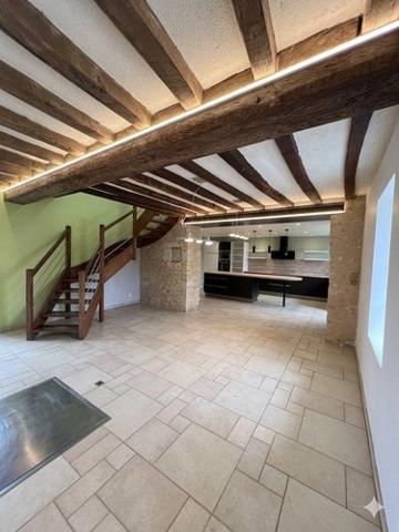 Fermette à vendre à Conlie dans la Sarthe (72240), ref : NL-102