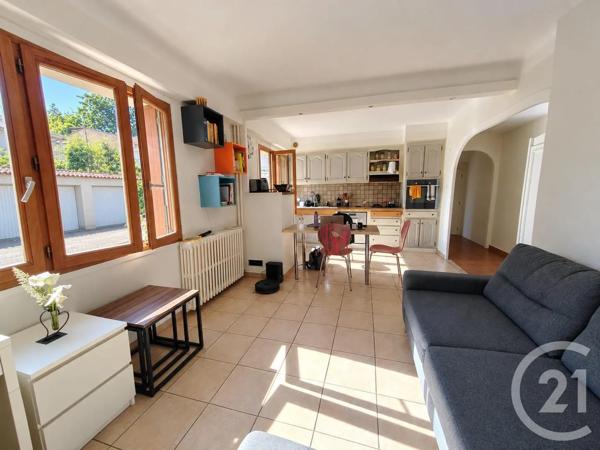 Maison à vendre  4 pièces - 81 m 2   VALENCE  - 26