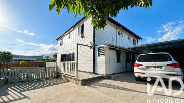 Maison à vendre 10 pièces 228 m² Saint-Pierre