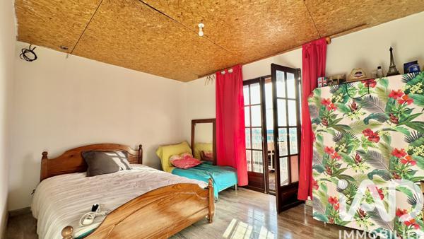 Maison à vendre 10 pièces 228 m² Saint-Pierre