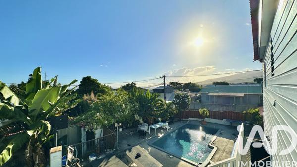 Maison à vendre 10 pièces 228 m² Saint-Pierre