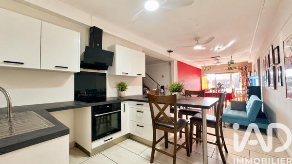 Maison à vendre 10 pièces 228 m² Saint-Pierre