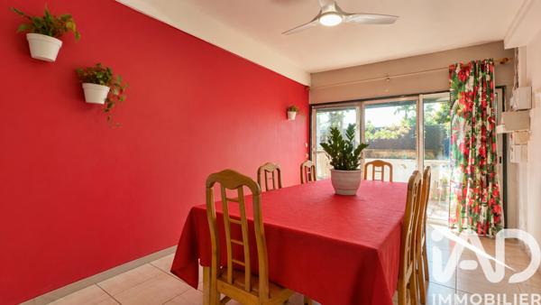 Maison à vendre 10 pièces 228 m² Saint-Pierre