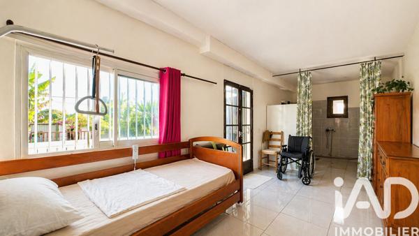 Maison à vendre 10 pièces 228 m² Saint-Pierre