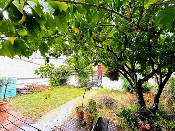 Vente                                                      Maison
                        
                     4 pièces                      150 m2                     à Bages