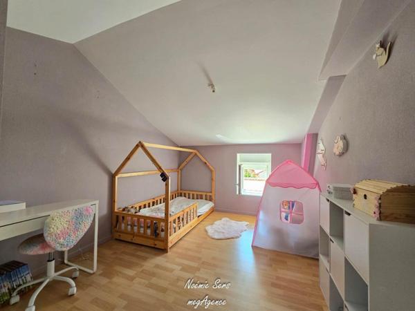 Maison à TOUTLEMONDE, 49360 - 4 pièces 95m²