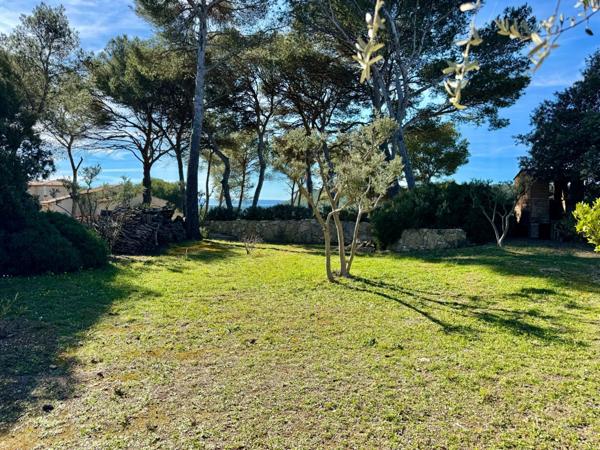 Villa de prestige HORIZON sur les hauteurs de CORNILLON CONFOUX (13)