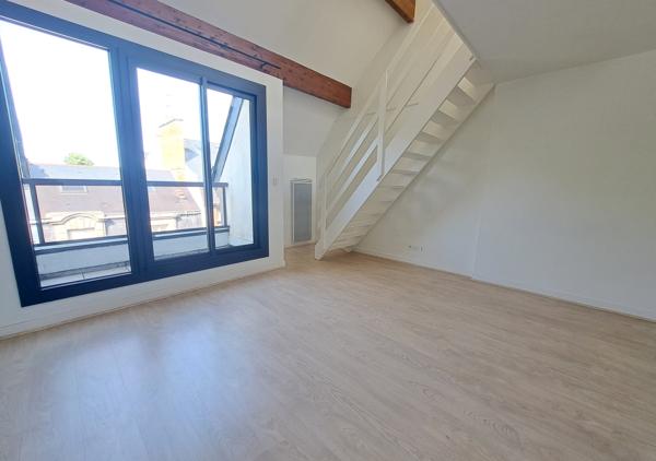 APPARTEMENT T2 DUPLEX / REF : 903