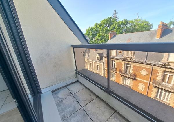 APPARTEMENT T2 DUPLEX / REF : 903