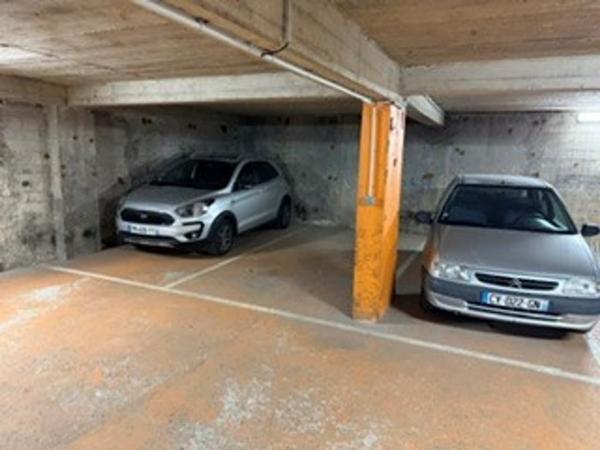 Parking/box · Vente Paris (75014) 10m²