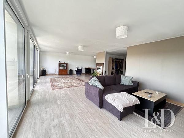 LANDERNEAU APPARTEMENT T4/5 DERNIER ETAGE