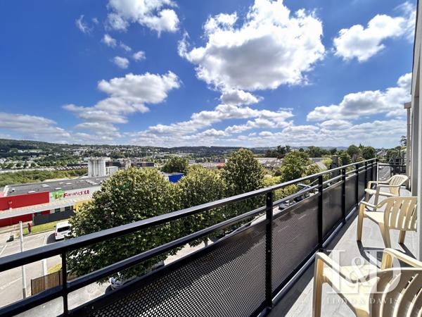 LANDERNEAU APPARTEMENT T4/5 DERNIER ETAGE