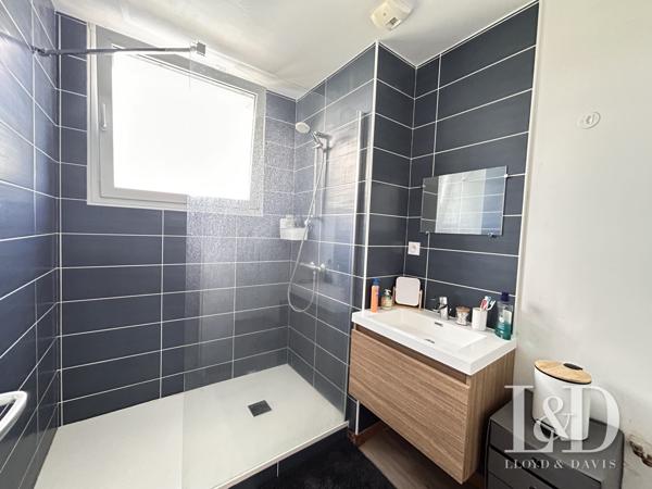 LANDERNEAU APPARTEMENT T4/5 DERNIER ETAGE