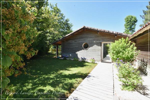 Maison Vielle Saint Girons 6 pièce(s) 175.29 m2