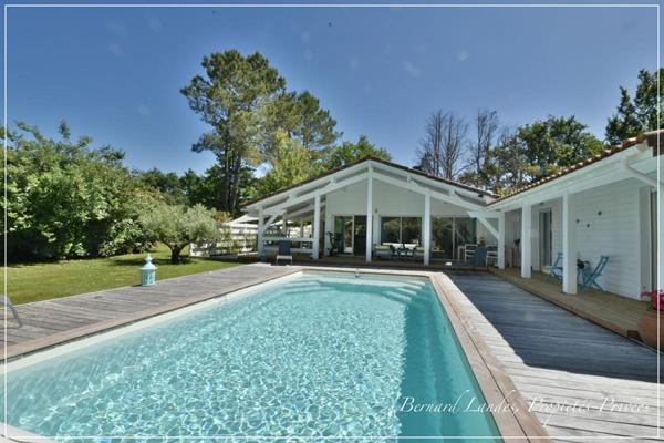 Maison Vielle Saint Girons 6 pièce(s) 175.29 m2