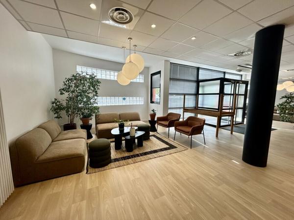 BUREAUX à LOUER de 862 m²