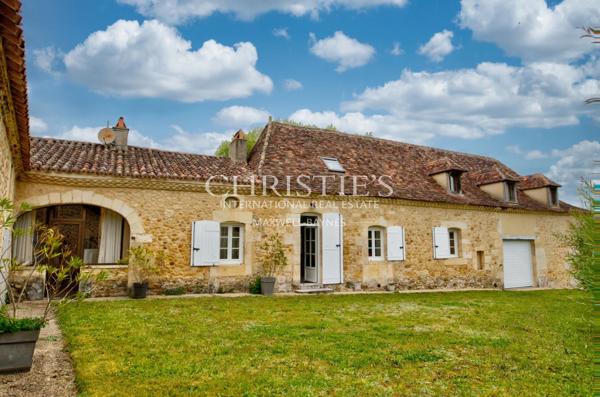 Un domaine de caractère au cœur de la Dordogne, entre Bergerac et Périgueux