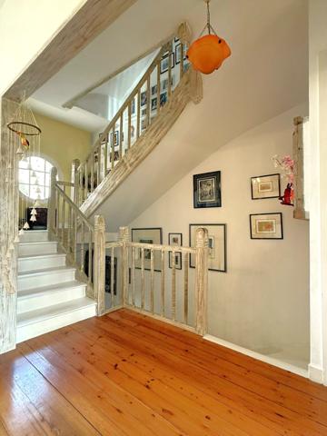 La Rochelle (17000) Grande maison familiale avec jardin à deux pas du centre ville et des parcs