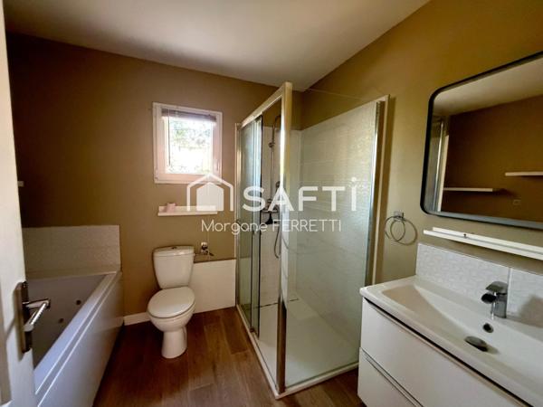 MAISON PLAIN PIED 140 M² - GARAGE - PISCINE - TERRAIN 424 M²