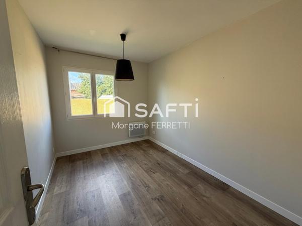 MAISON PLAIN PIED 140 M² - GARAGE - PISCINE - TERRAIN 424 M²