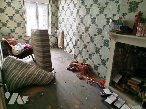 Maison en pierres  cinq chambres sur  1099 m² de terrain