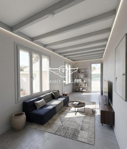 AIGUERELLES-MAISON A RENOVER AVEC 60 M2 D'ANNEXES SUR UN TERRAIN ARBORE DE 640M2