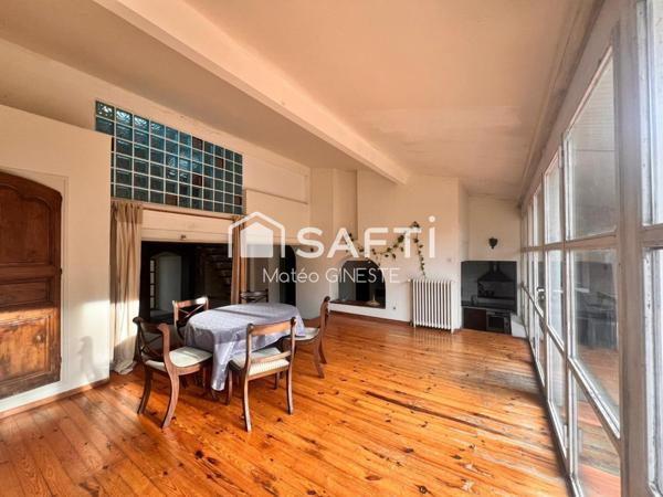 Maison spacieuse au cœur d’un secteur résidentiel