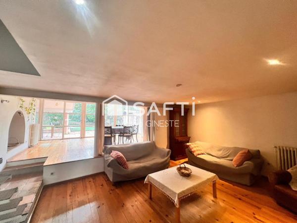 Maison spacieuse au cœur d’un secteur résidentiel