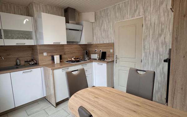 Maison à vendre    6 pièces •  La Charité-sur-Loire