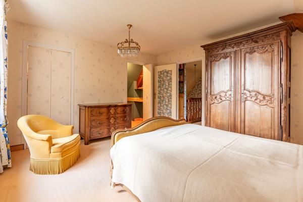 Maison 7 pièces - 190 m² Exclusivité efficity