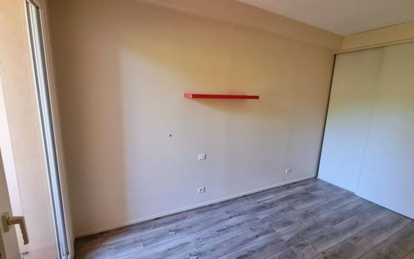 Appartement à louer    1 pièce • 17 m2 Albi