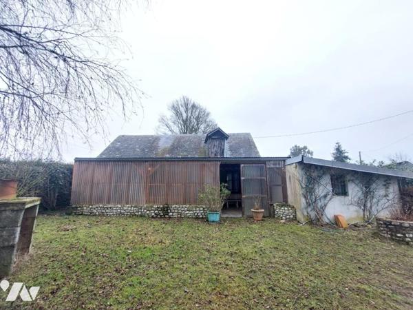 A VENDRE - MAISON A RENOVER - SIMPLE 