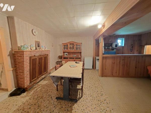 A VENDRE - MAISON A RENOVER - SIMPLE 