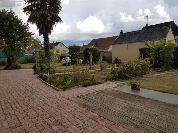 Maison à vendre à La Flèche dans la Sarthe (72200), ref : 1205