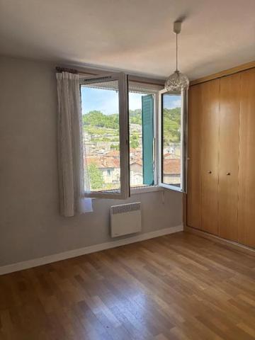Appartement à louer à Condrieu (69420)