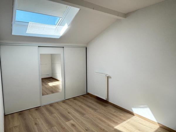Très beau T3 en duplex  et balcon+ 1 parking sous sol + 1 parking aérien