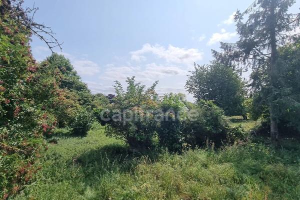 Terrain à vendre Binic (22) - 2097 m² - Proximité plage et port - Emplacement rare.