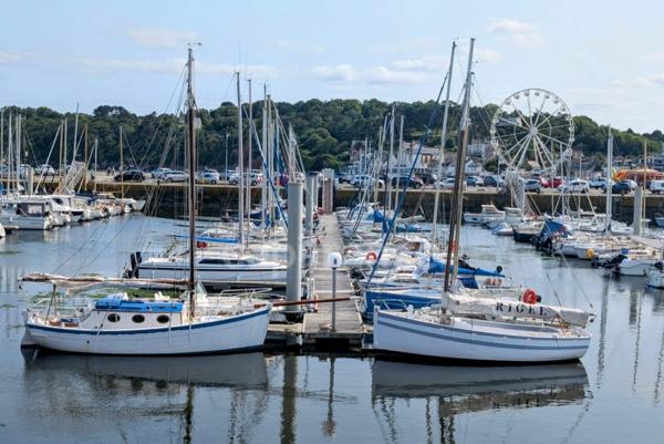 Terrain à vendre Binic (22) - 2097 m² - Proximité plage et port - Emplacement rare.