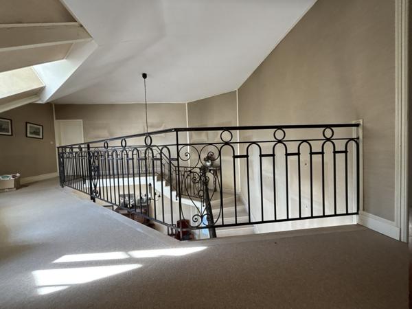 Maison 13 pièces - 362 m² Bien prestige