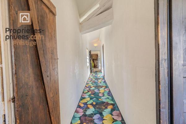 DEMEURE EN PIERRES Les Angles 7 pièce(s) 170 m2 - TOITURE NEUVE