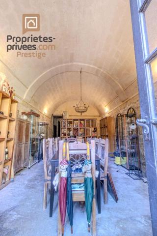 DEMEURE EN PIERRES Les Angles 7 pièce(s) 170 m2 - TOITURE NEUVE