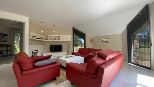 A vendre à Carnac - maison familiale avec piscine - 250 m²