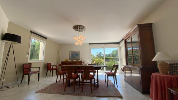 A vendre à Carnac - maison familiale avec piscine - 250 m²