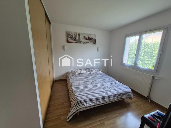 Propriété de 270 m2 avec fort potentiel.